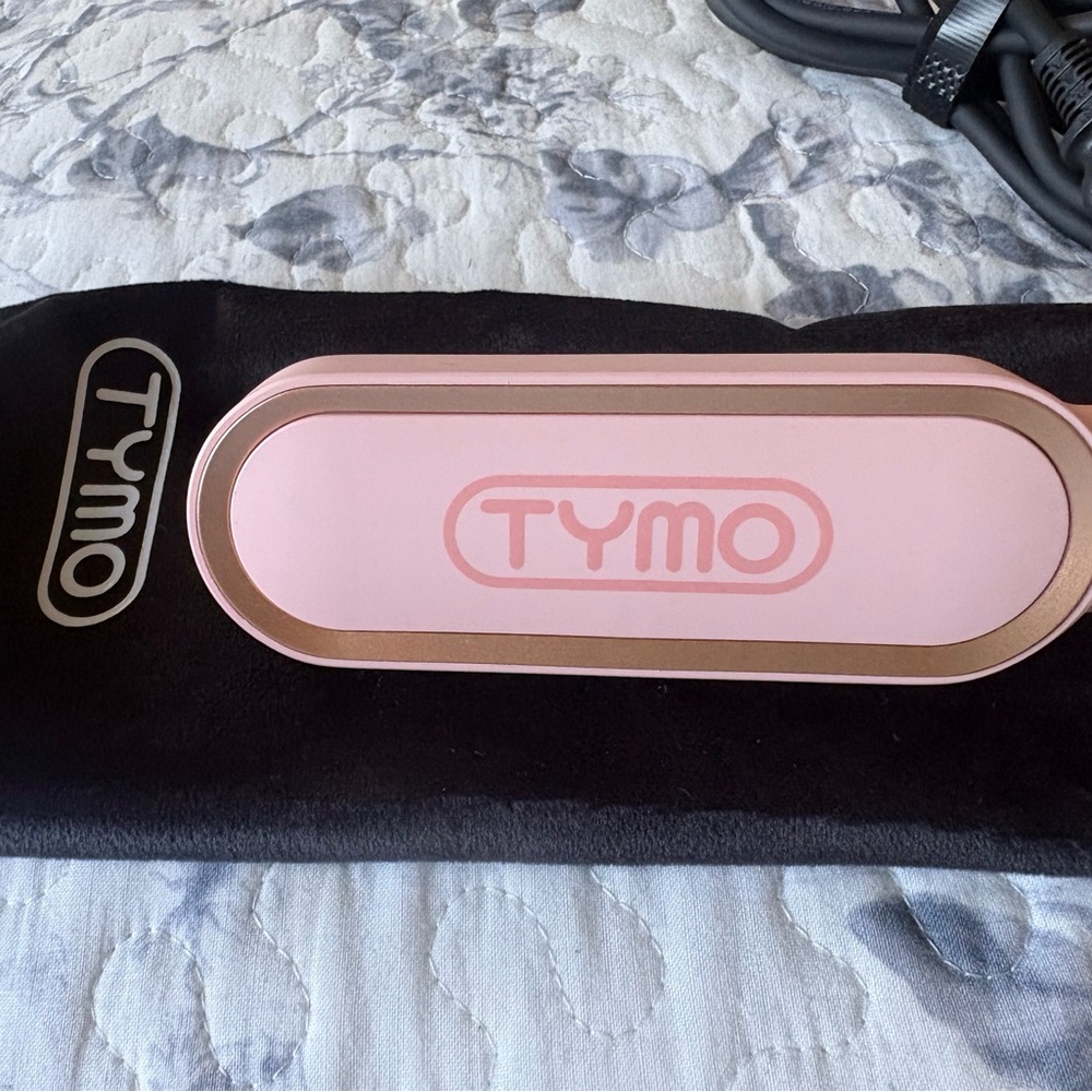 TYMO RING PINK Hair Straightener Never Usef